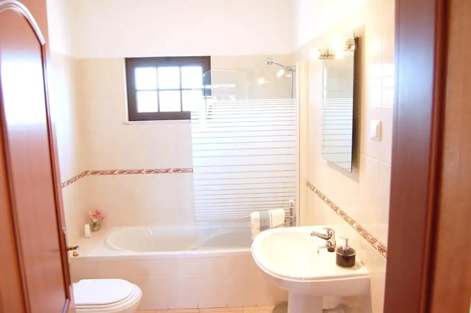 Villa With 5 Bedrooms in Algoz, With Wonderful Mountain View, Private