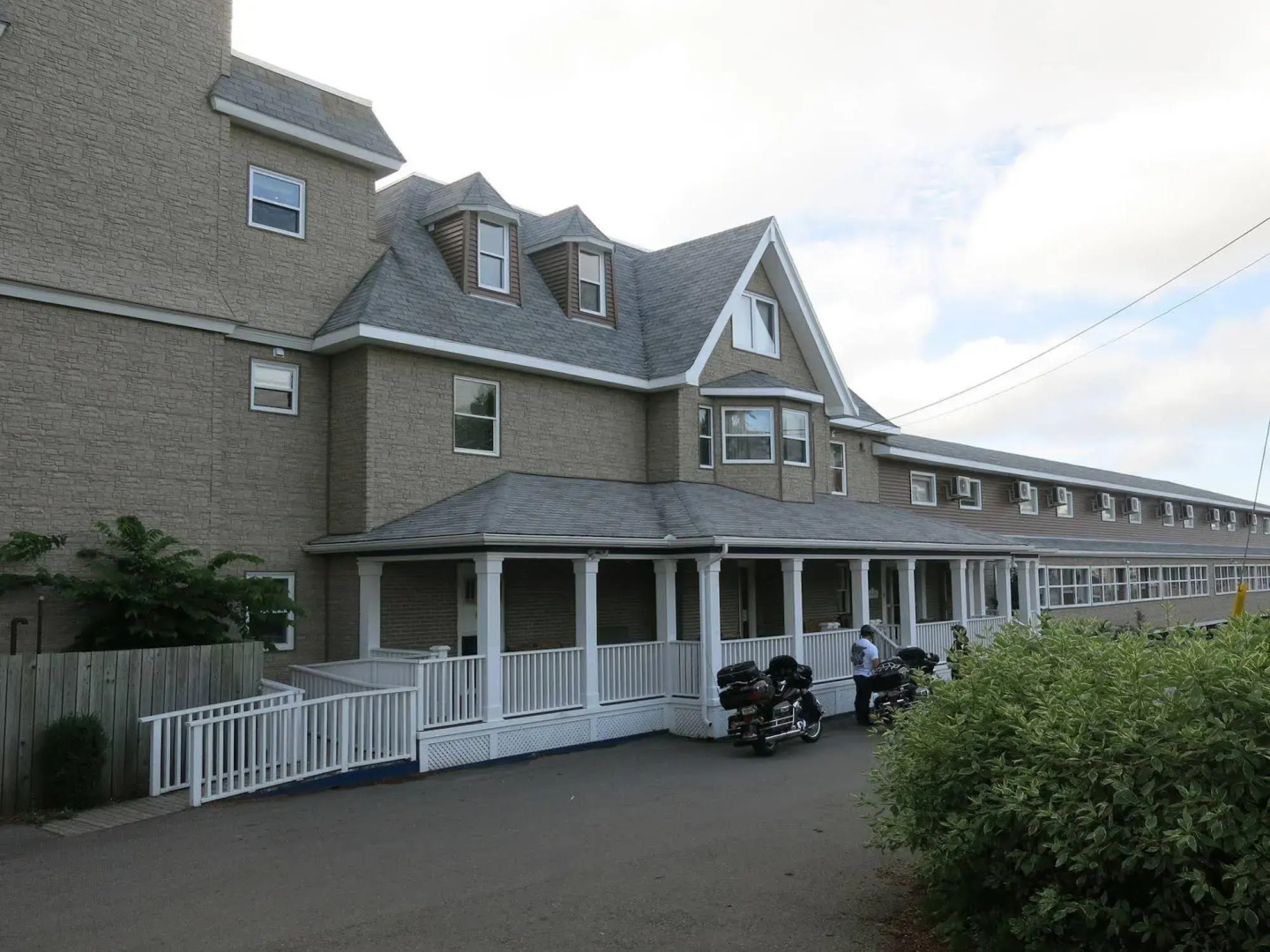 Harbourview Inn, SureStay Collection by Best Western