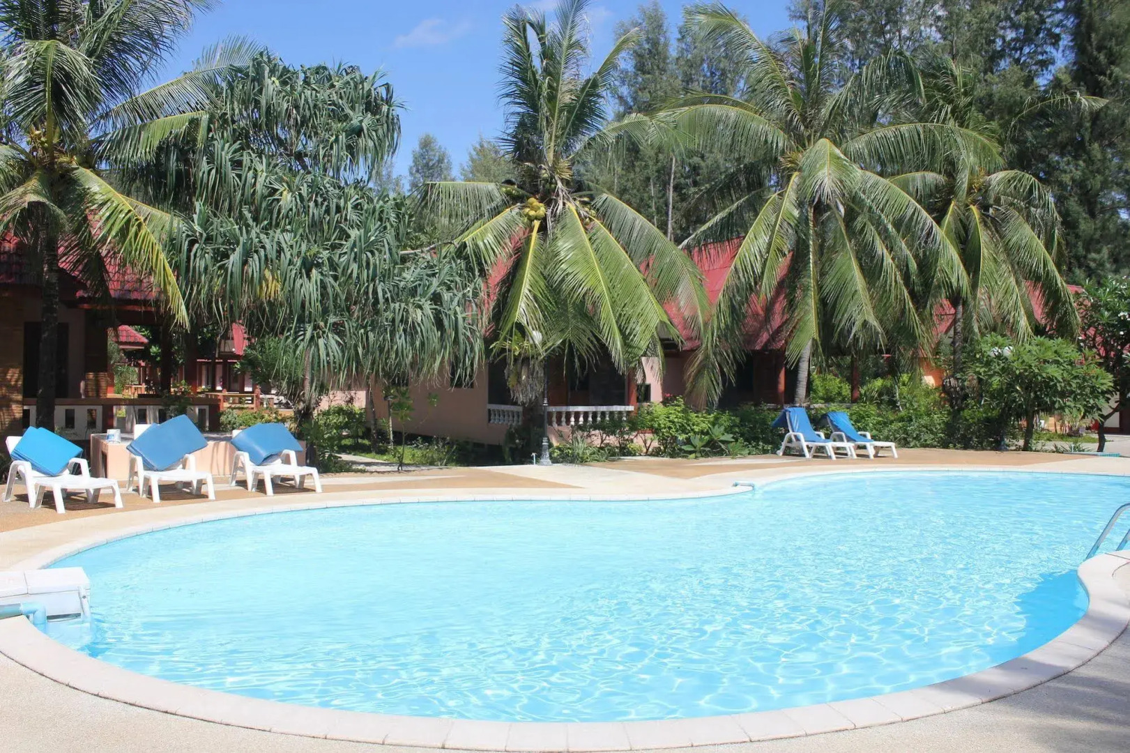 D.R. Lanta Bay Resort