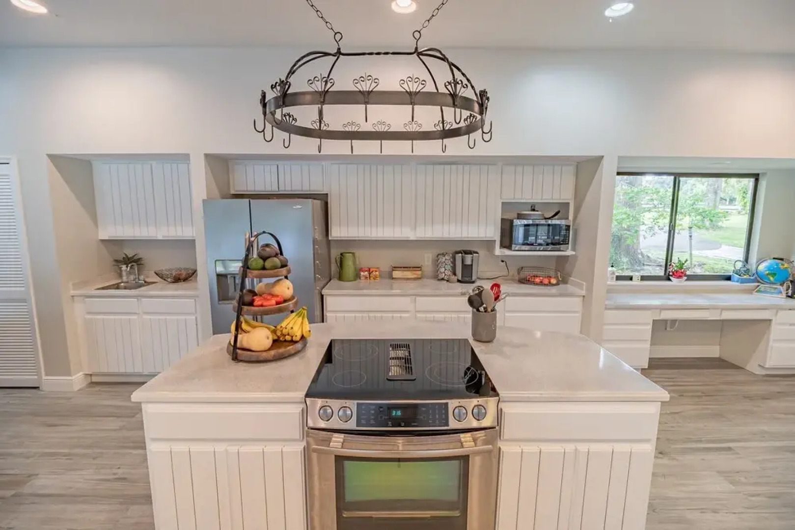 Spacious Country Estate