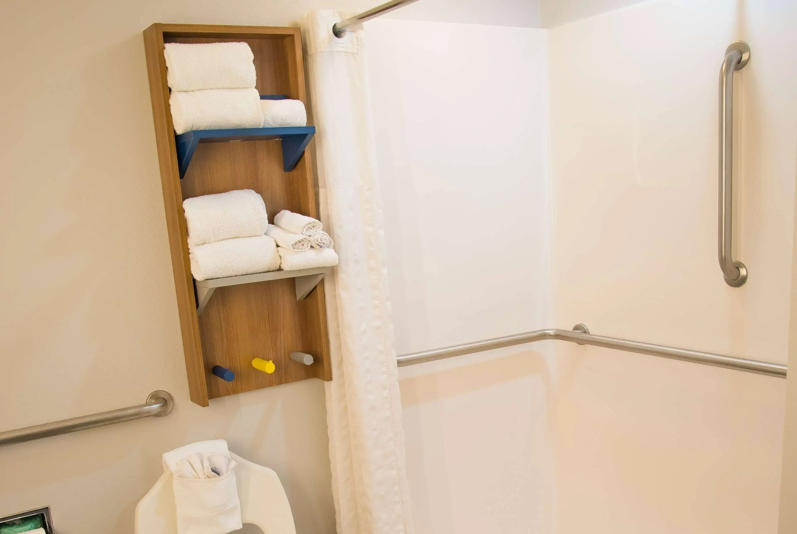 Microtel Inn & Suites by Wyndham Daphne/Mobile