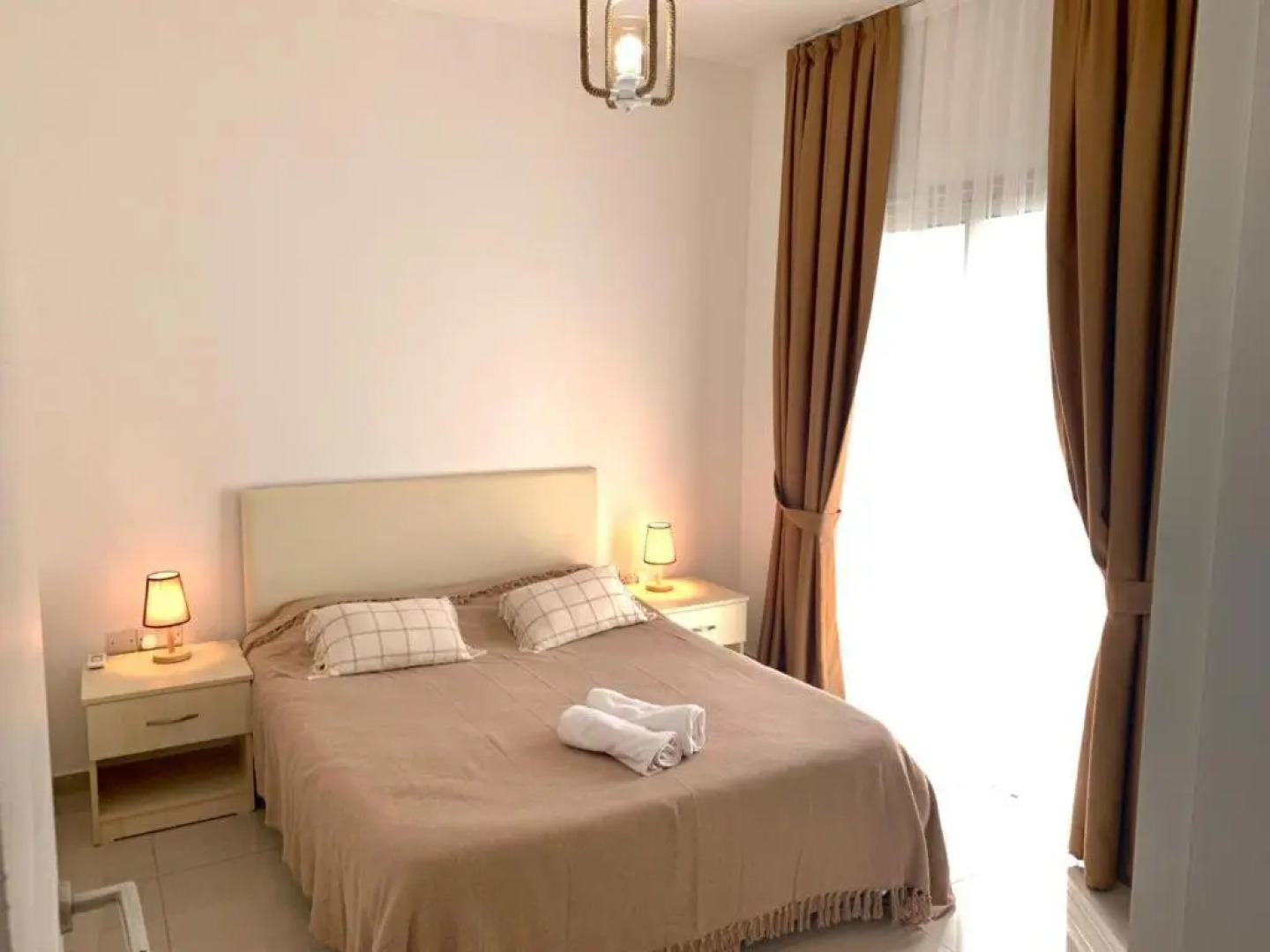 Beautiful & Quiet Two-Bedroom Apartment with Private Garden Lukomorye C1