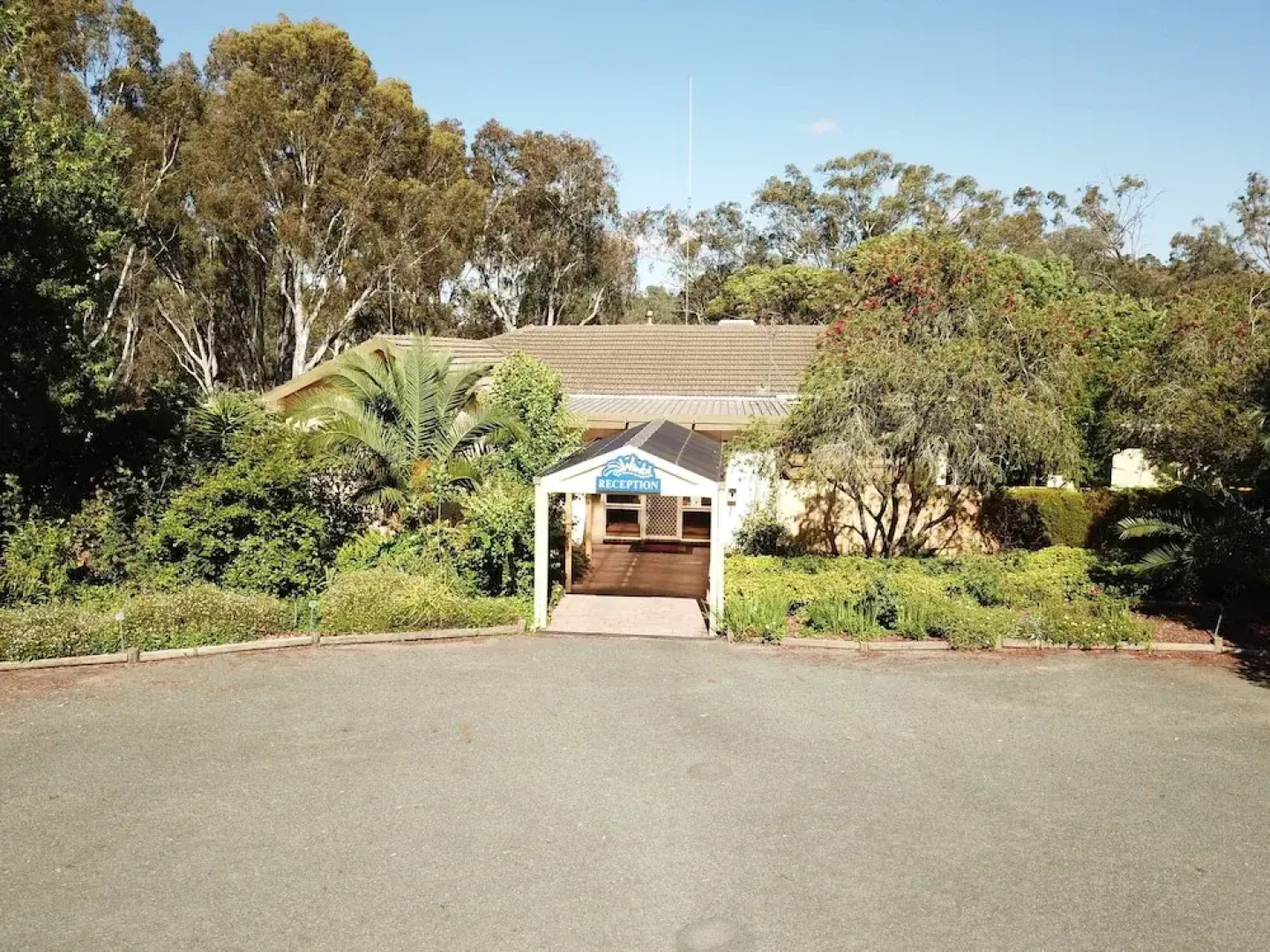 Winbi River Resort Holiday Rentals