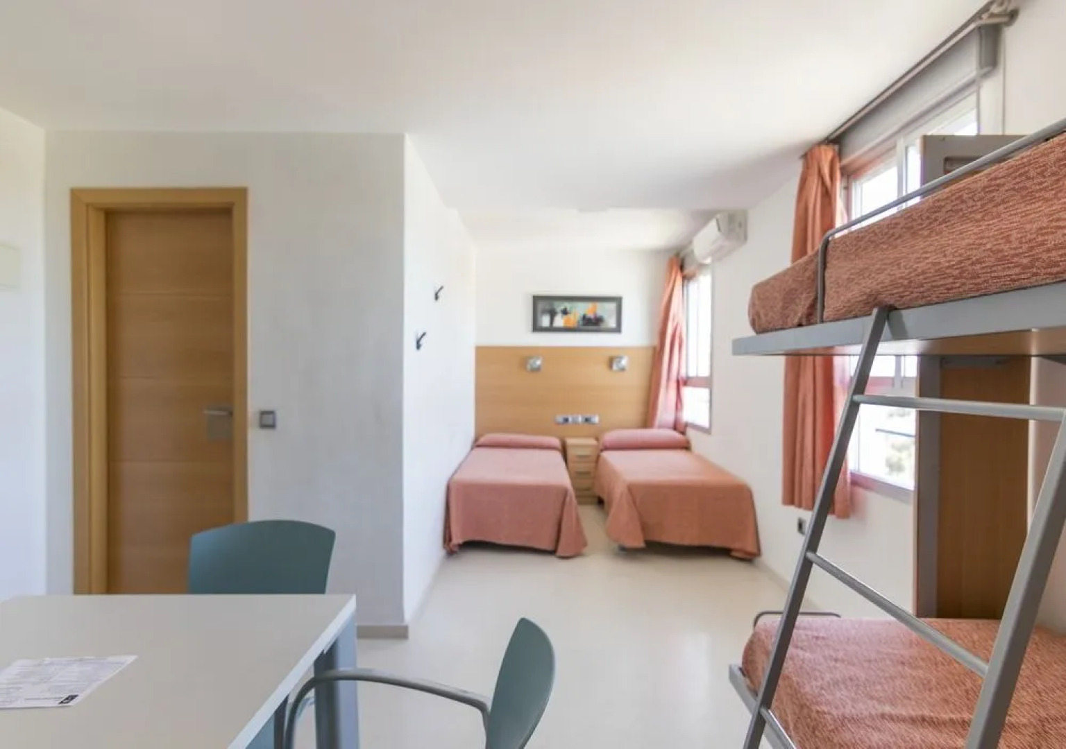 Albergue Inturjoven Constantina