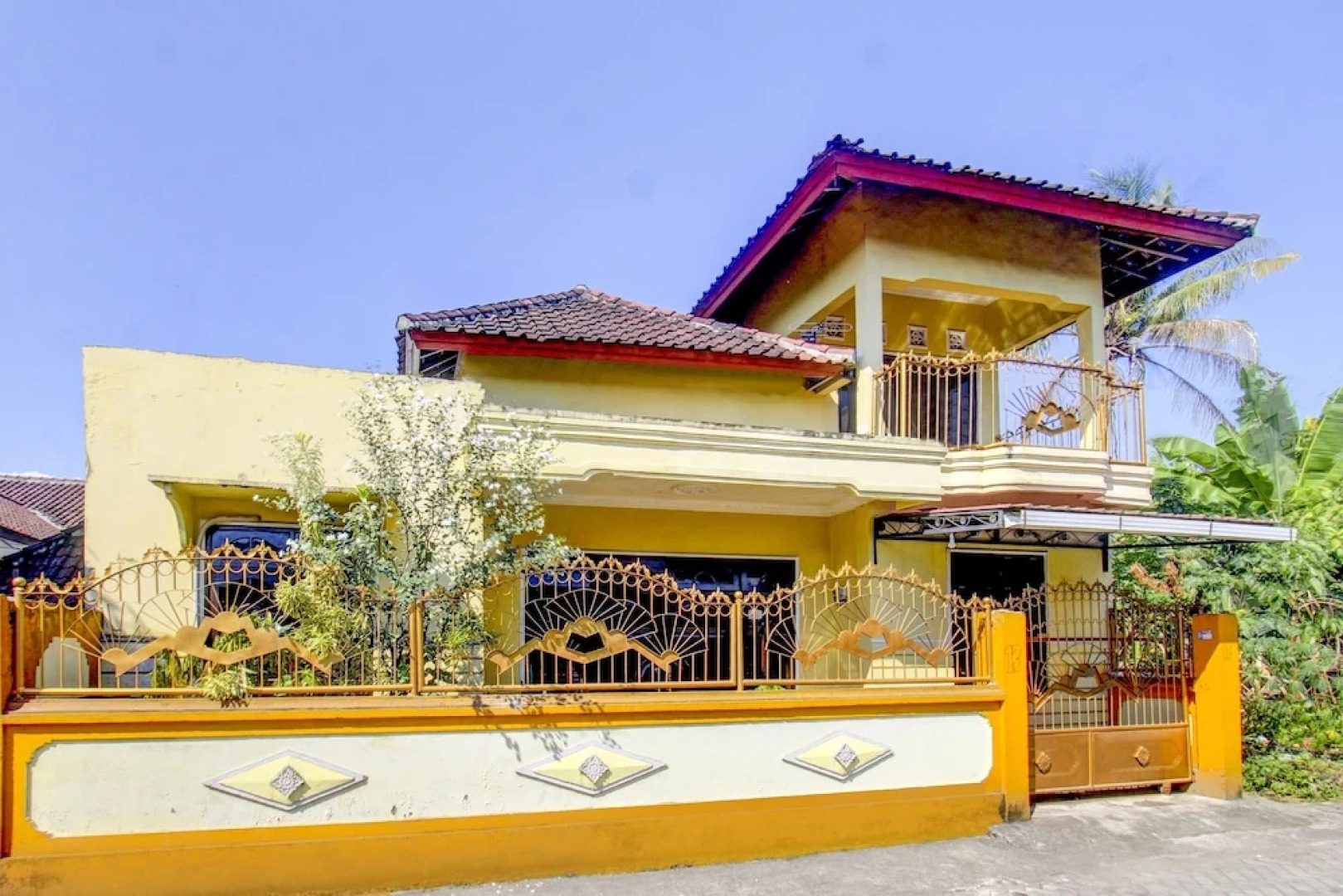 OYO Life 92846 Kost Putra Griya Eka