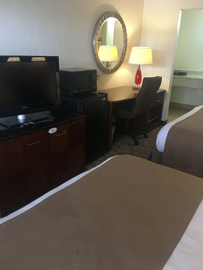 A Victory Hotel - Southfield