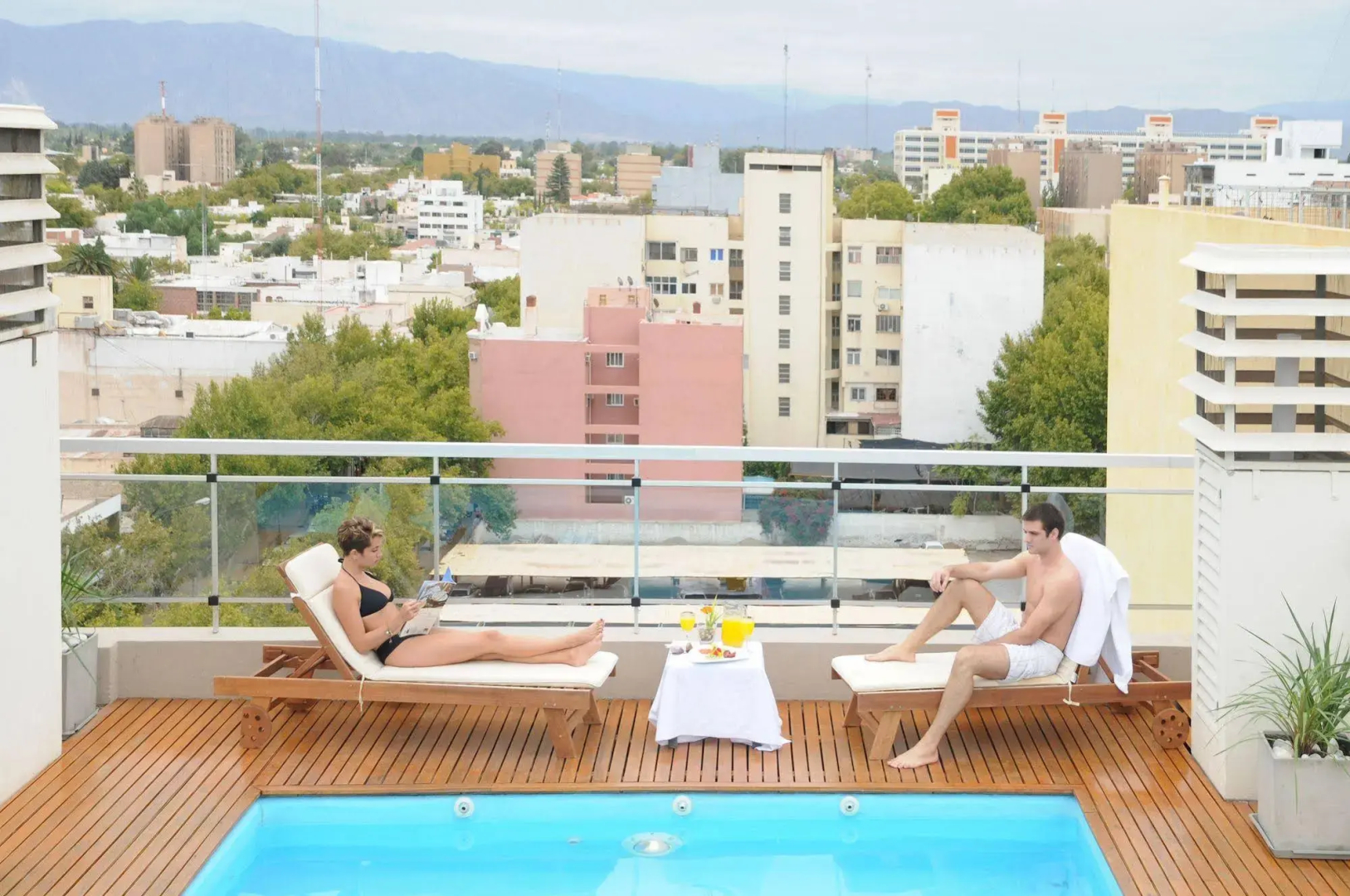 Del Bono Suites Art Hotel