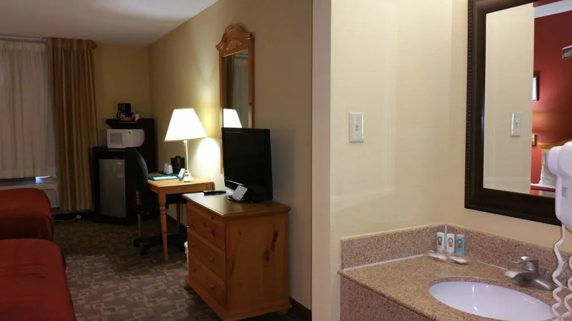 Quality Inn I-70 at Wanamaker