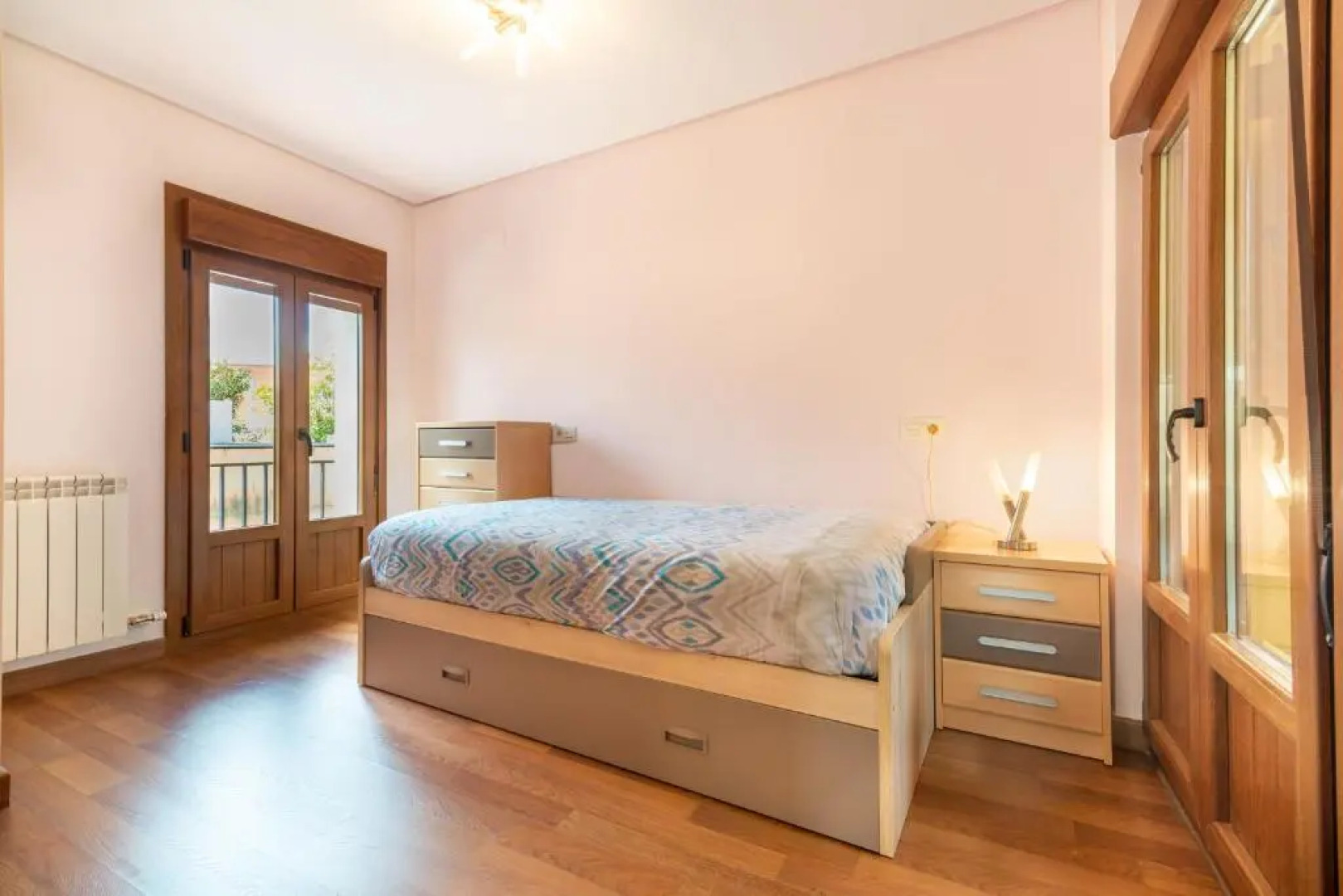 URIBE-ENEA Casa sola con amplio patio en Elciego con visita a bodega