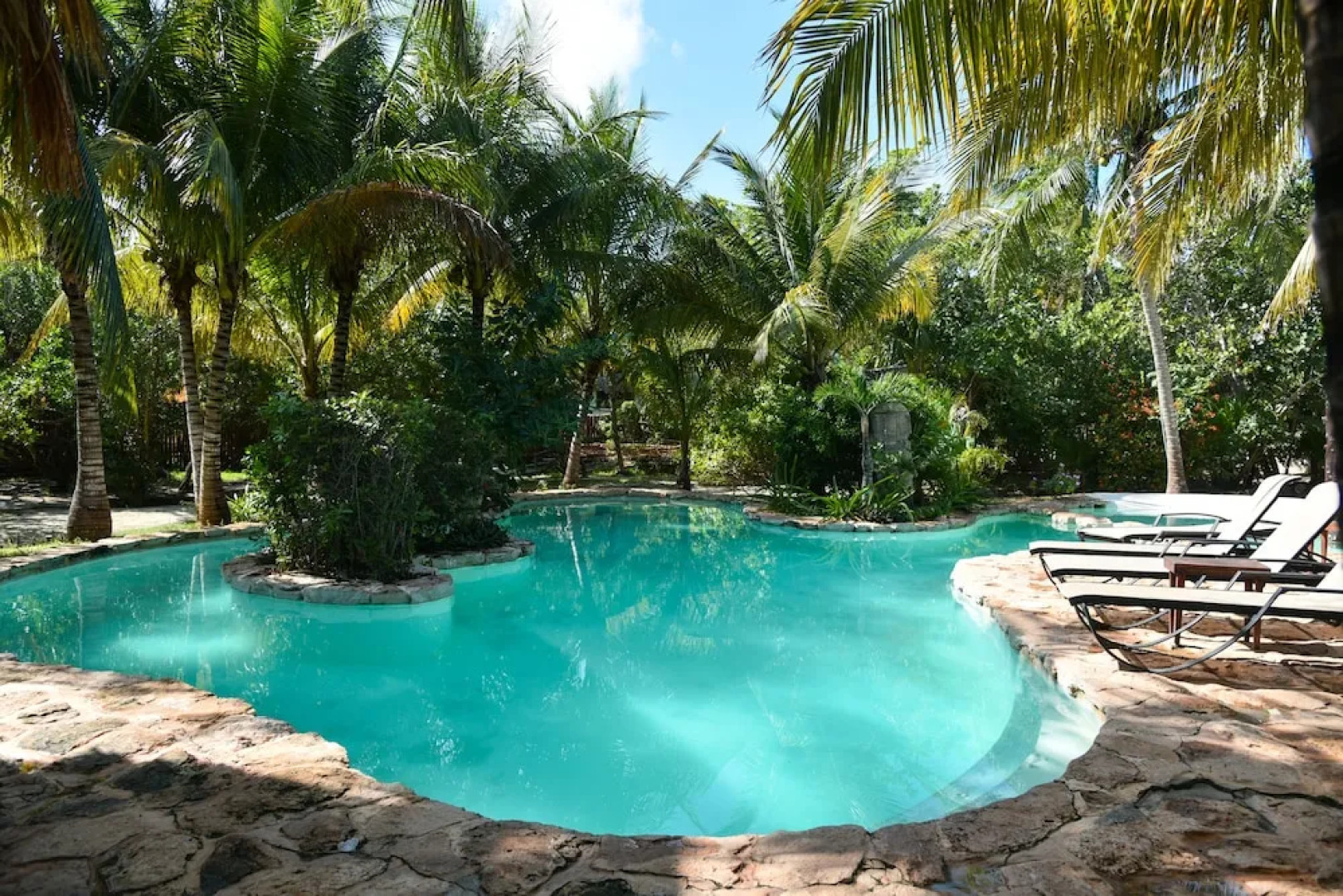 Blue Holbox Beach Front