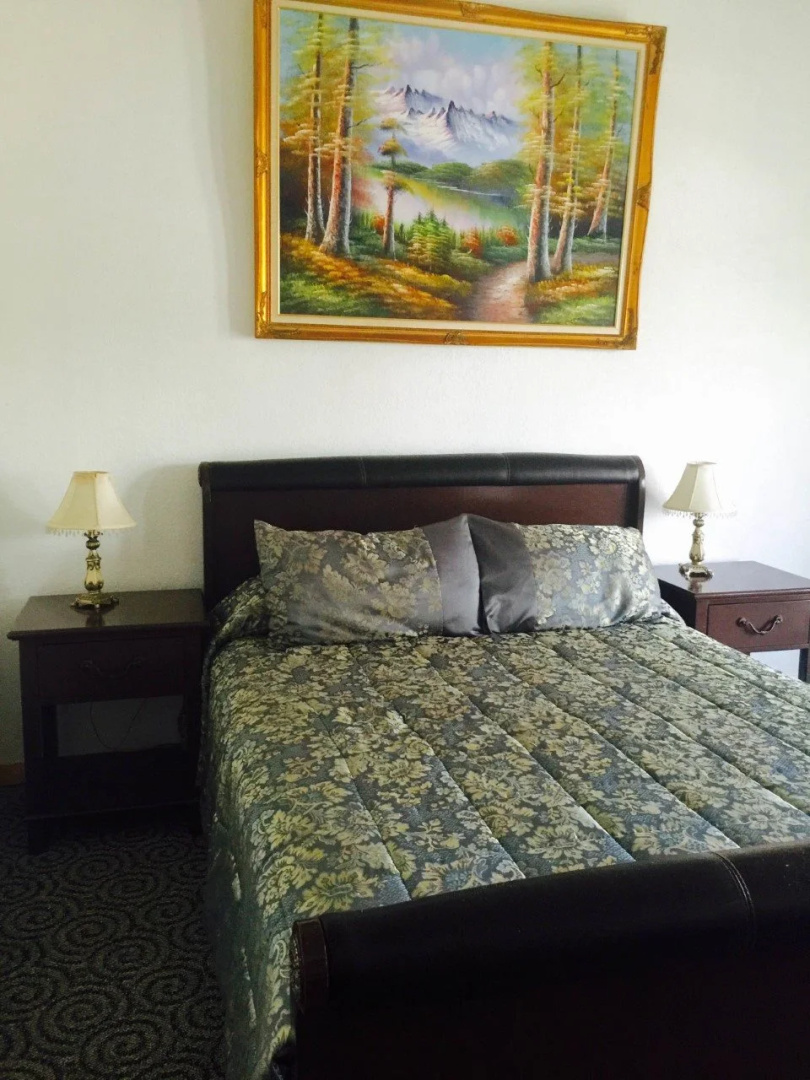 The Black Pearl Suites