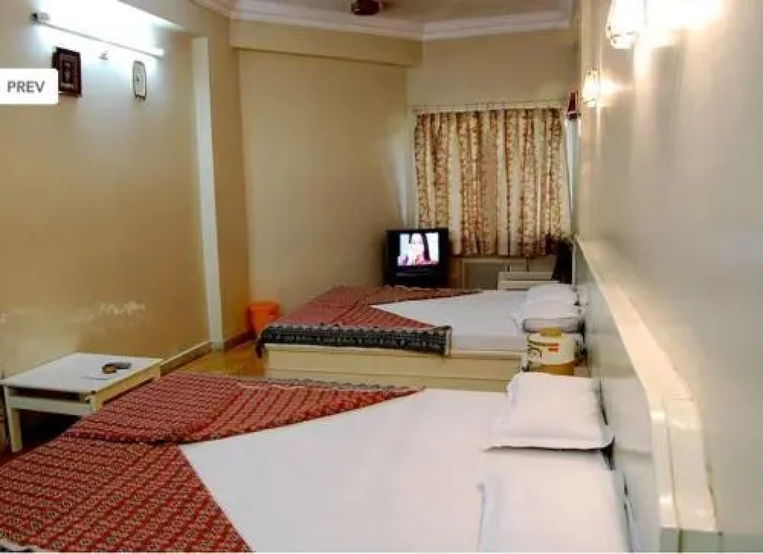 Vandana Hotel