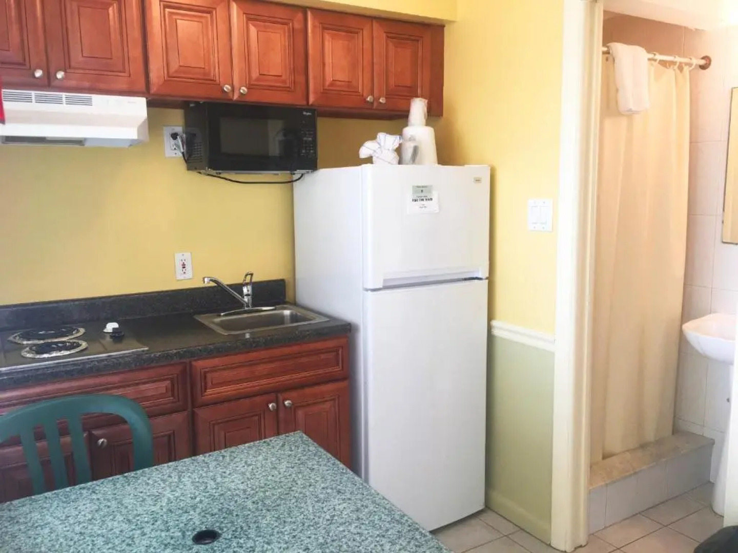 Coliseum Ocean Resort