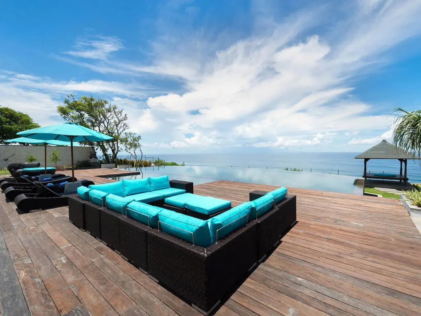 Pandawa Cliff Estate