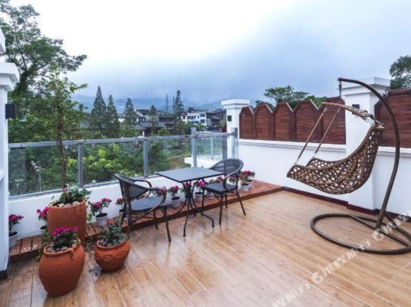 Riverside Pool Hotspring Boutique Hotel