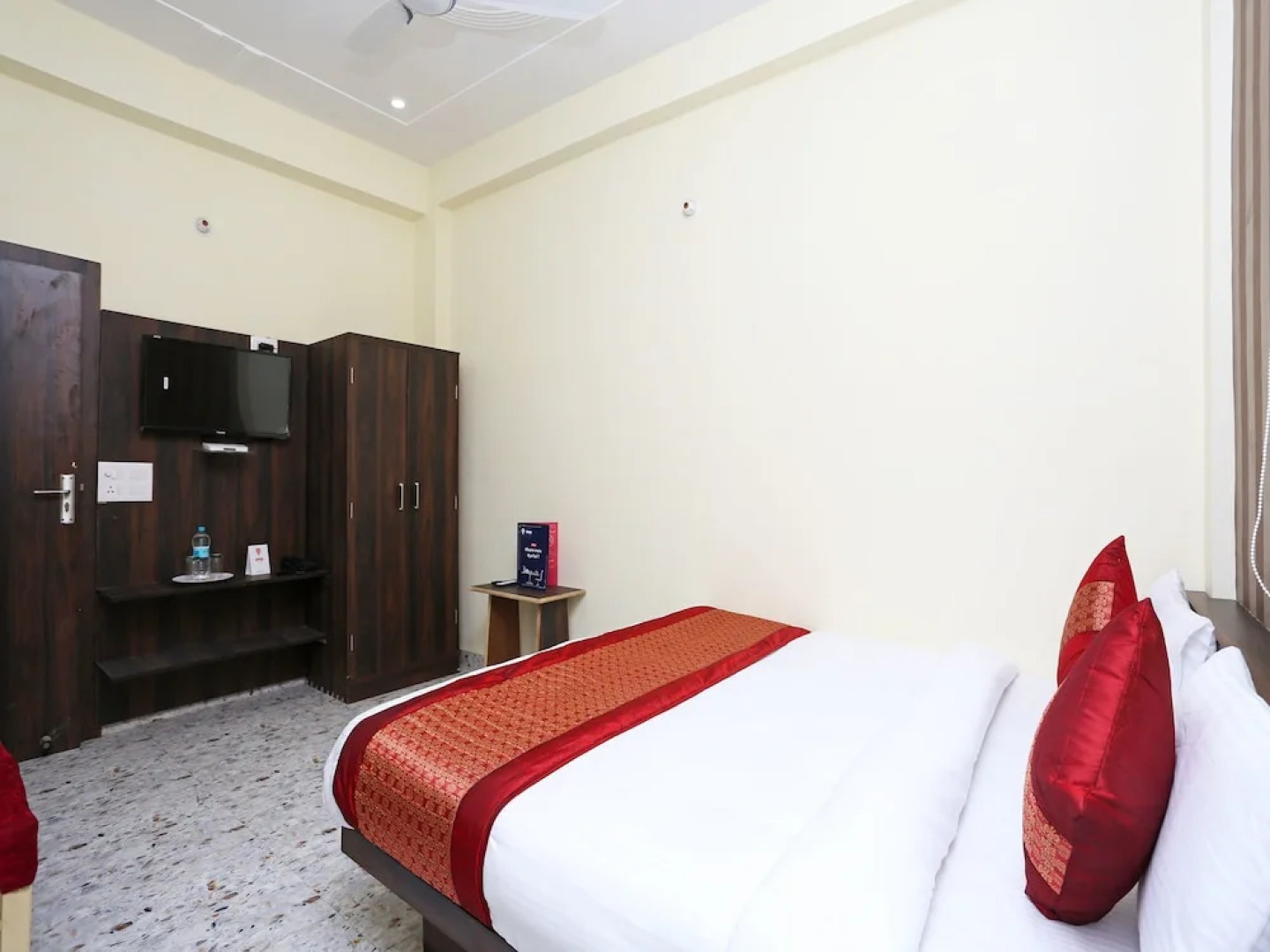 FabHotel Glorify Stay