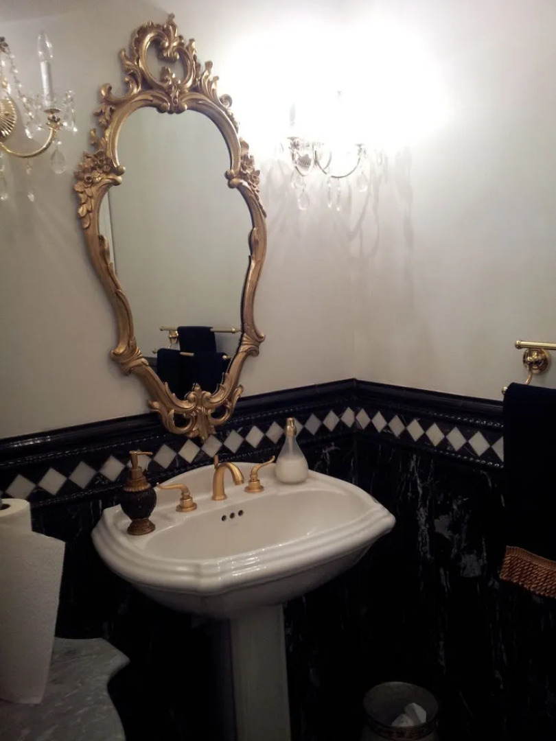 Rosewood Manor Bed & Breakfast