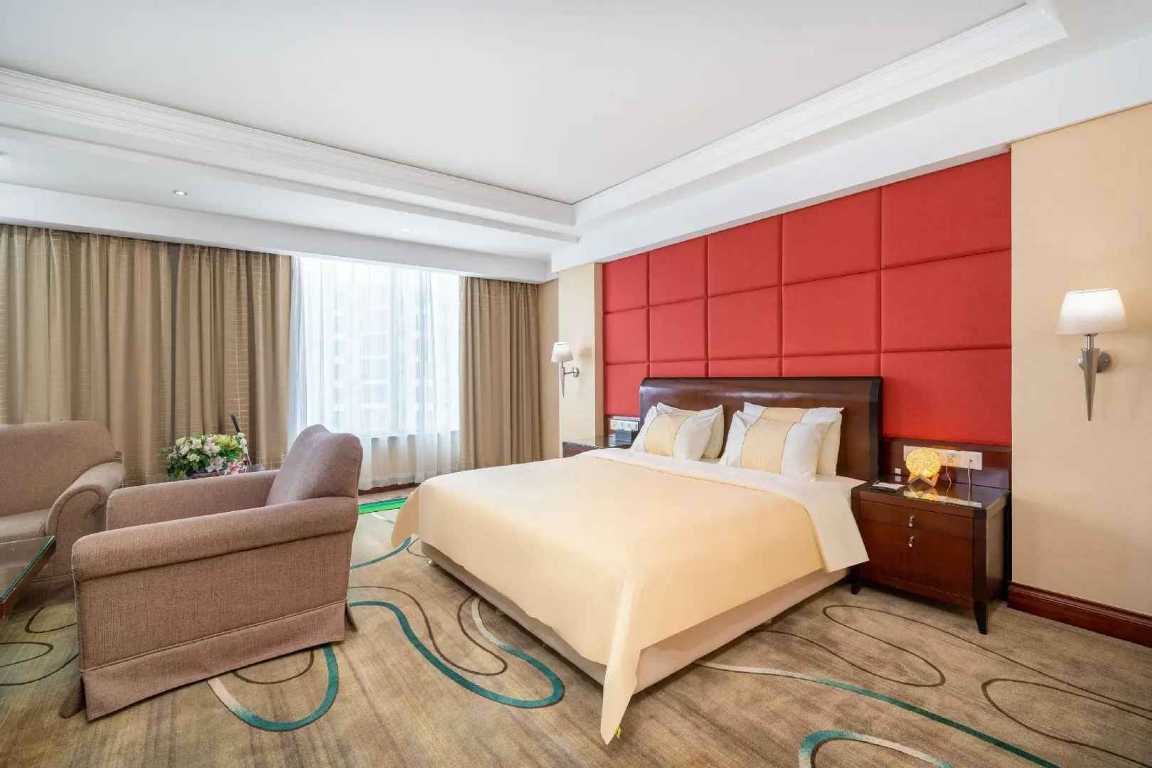 Chinflux Mandarin Hotel