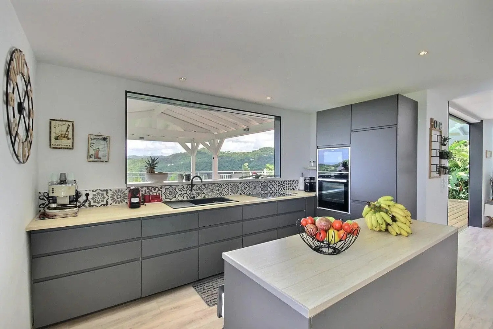 Villa Lanati, 4 ch avec piscine & vue campagne