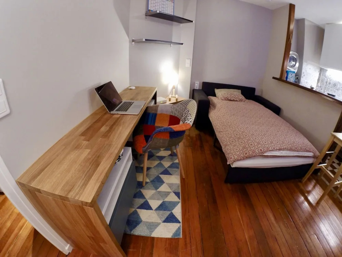 Fonty Cosy Yard side Top last floor