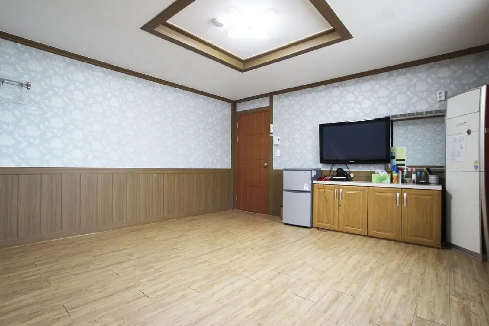 Ulleung Hwangje Hotel