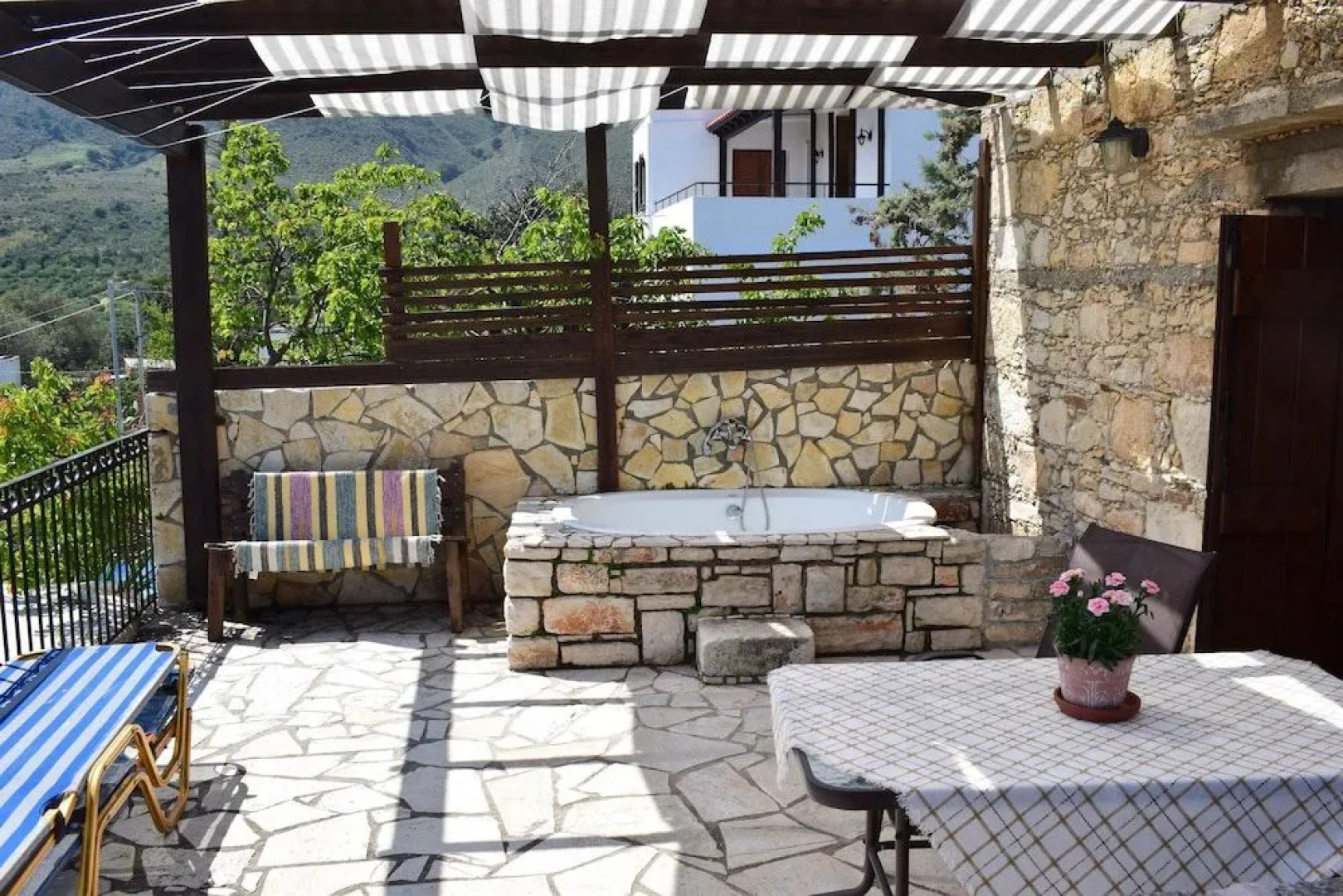 Eirini's Stone House