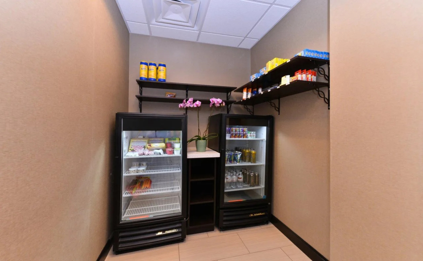 Holiday Inn Express & Suites Indio - Coachella Valley by IHG