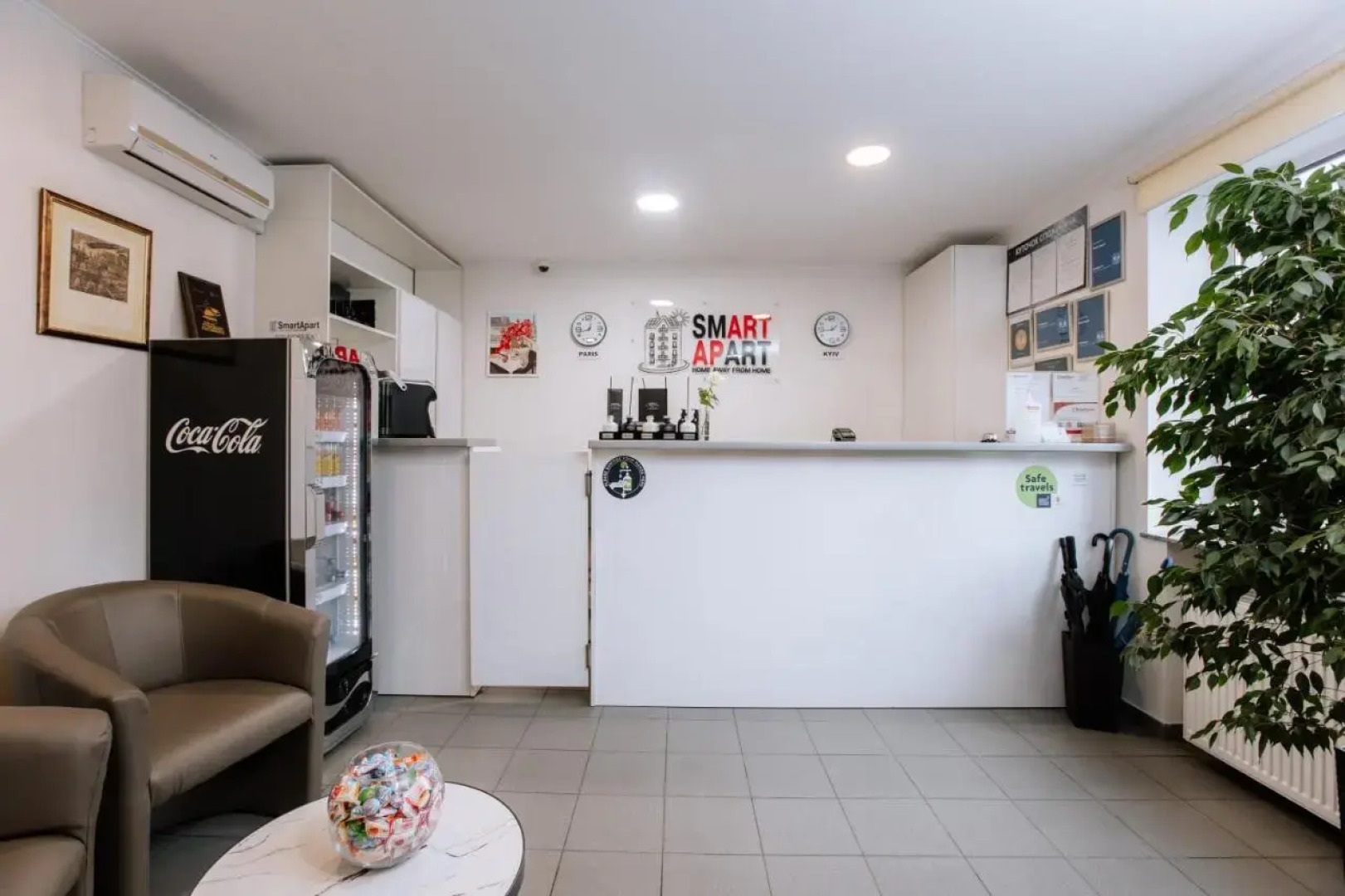 Stone City Apartment in Park Zone