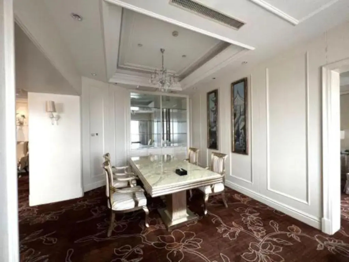 Yuncheng Jianguo Hotel