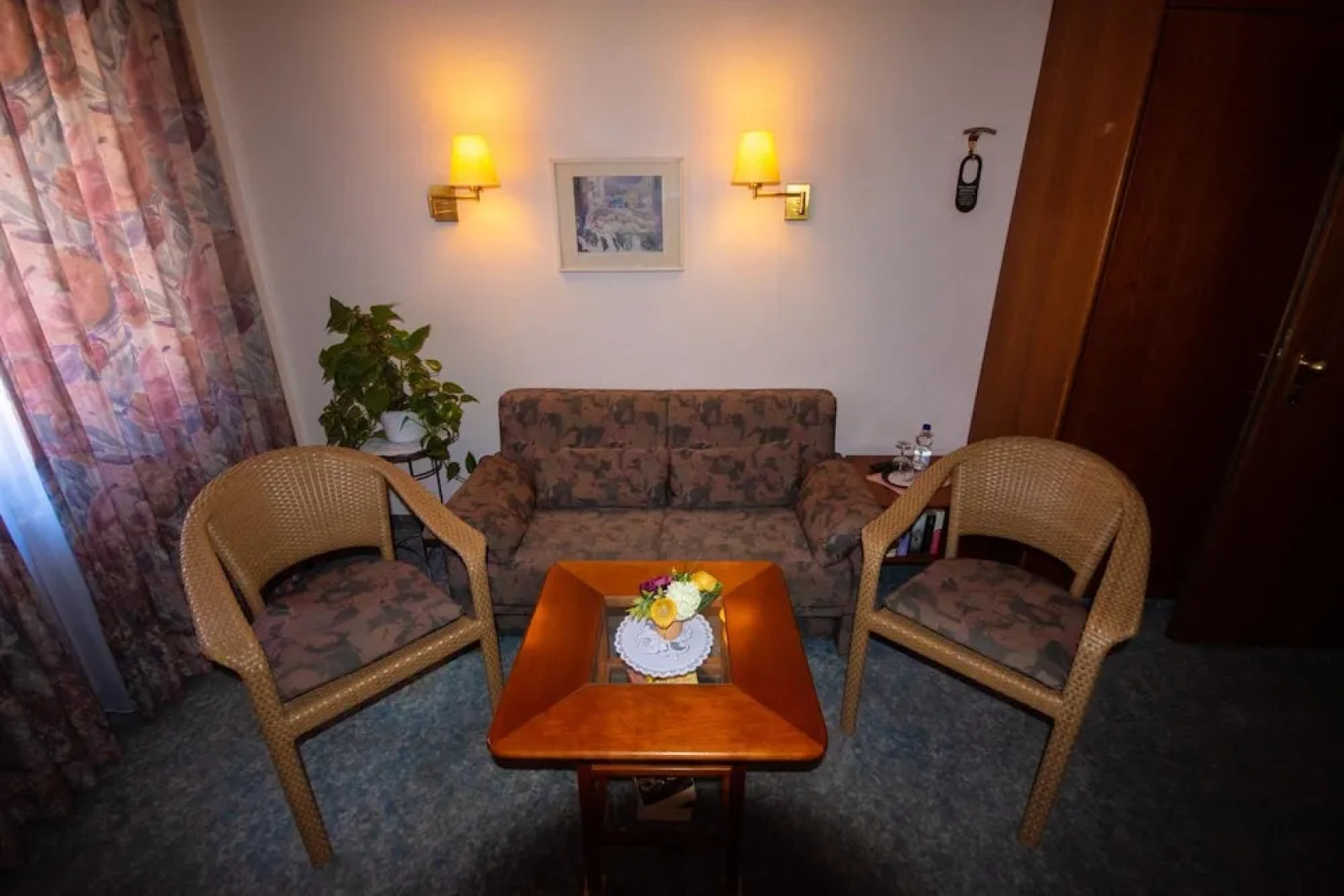 Hotel Restaurant Kaiserstuehler Hof