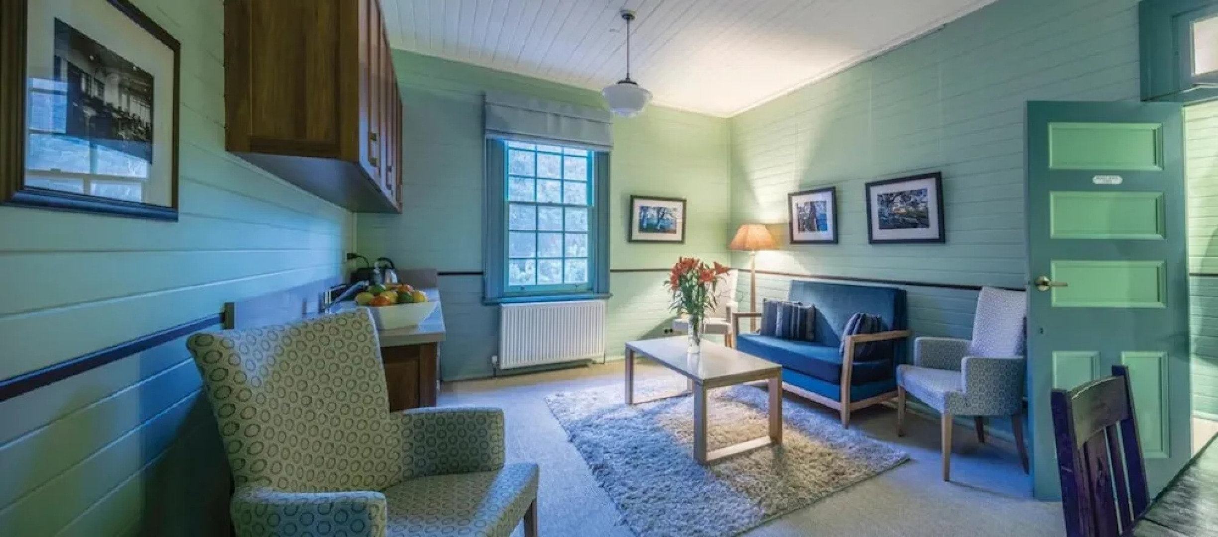 Yarrangobilly Caves House