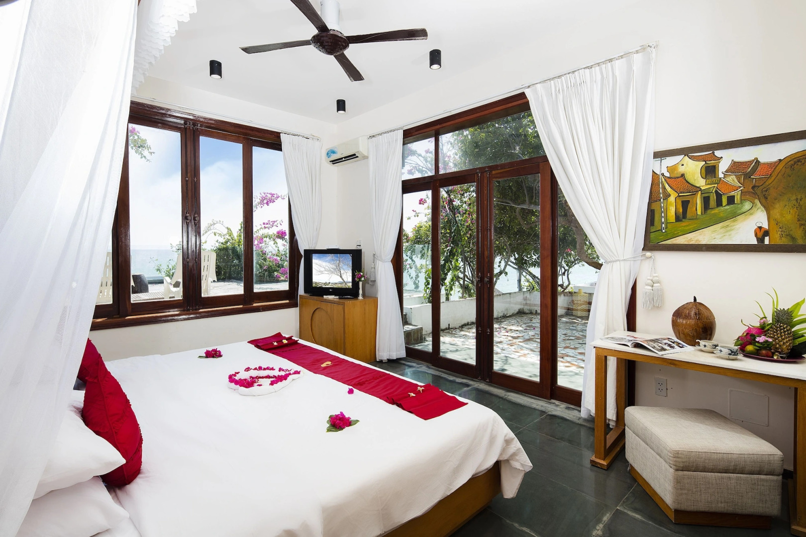 Rock Water Bay Beach Resort & Spa