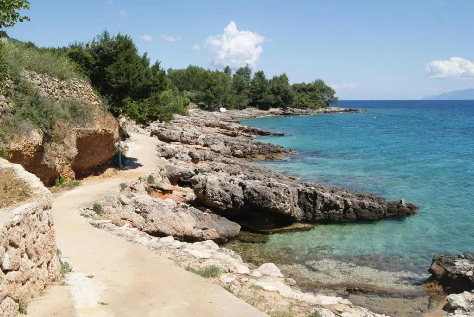 Apartmani Braco Caratan