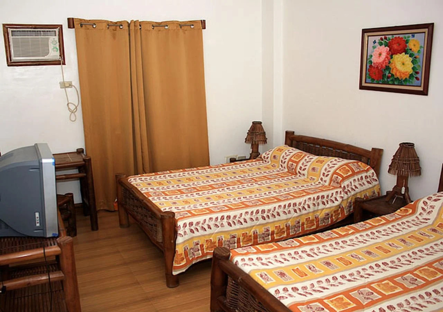 Islandia Alaminos Hotel