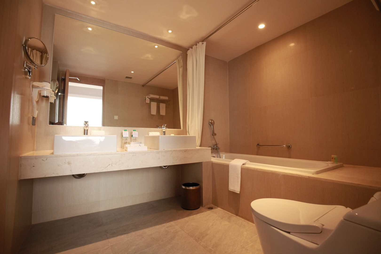 Citadines Connect Airport Jakarta