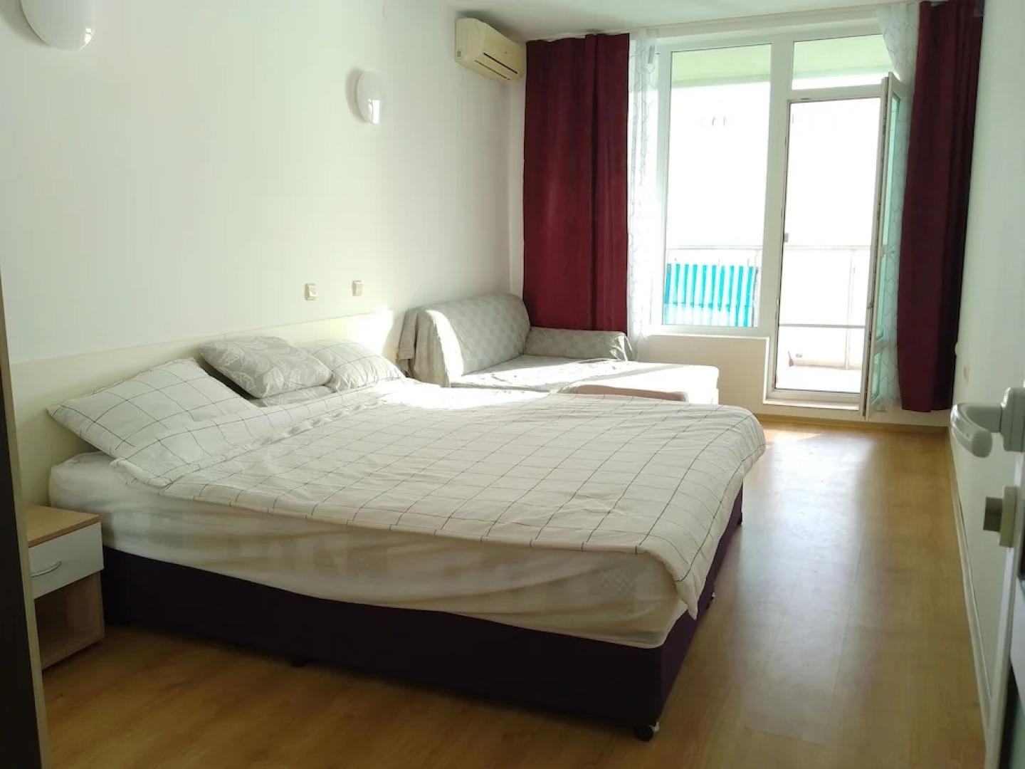 Silver Beach B16 Apartment