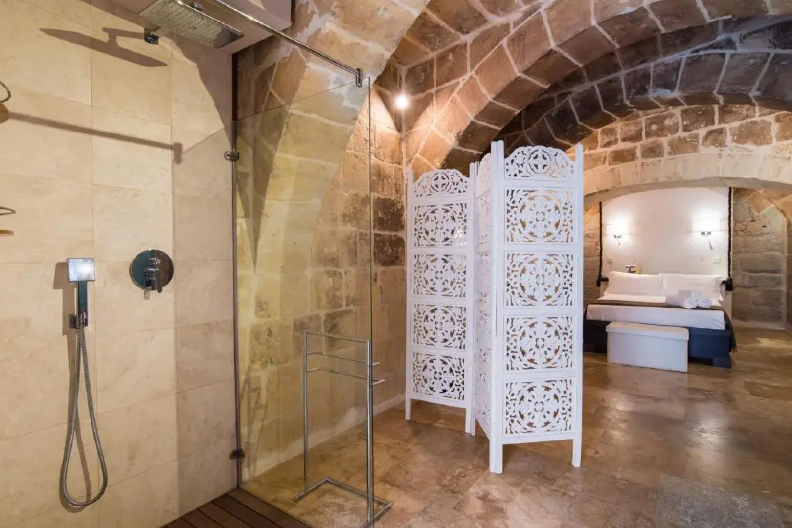 1 Bedroom Heritage Apartment