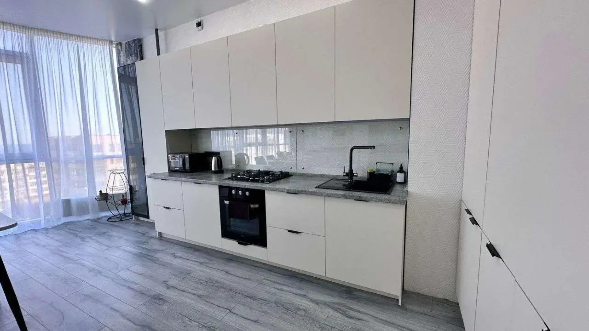 Апартаменты на улице Владимира Кайды 4