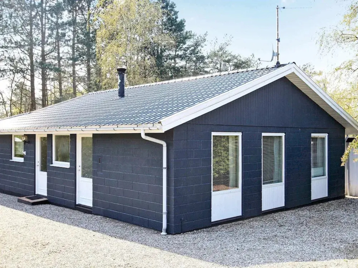 6 Person Holiday Home in Millinge