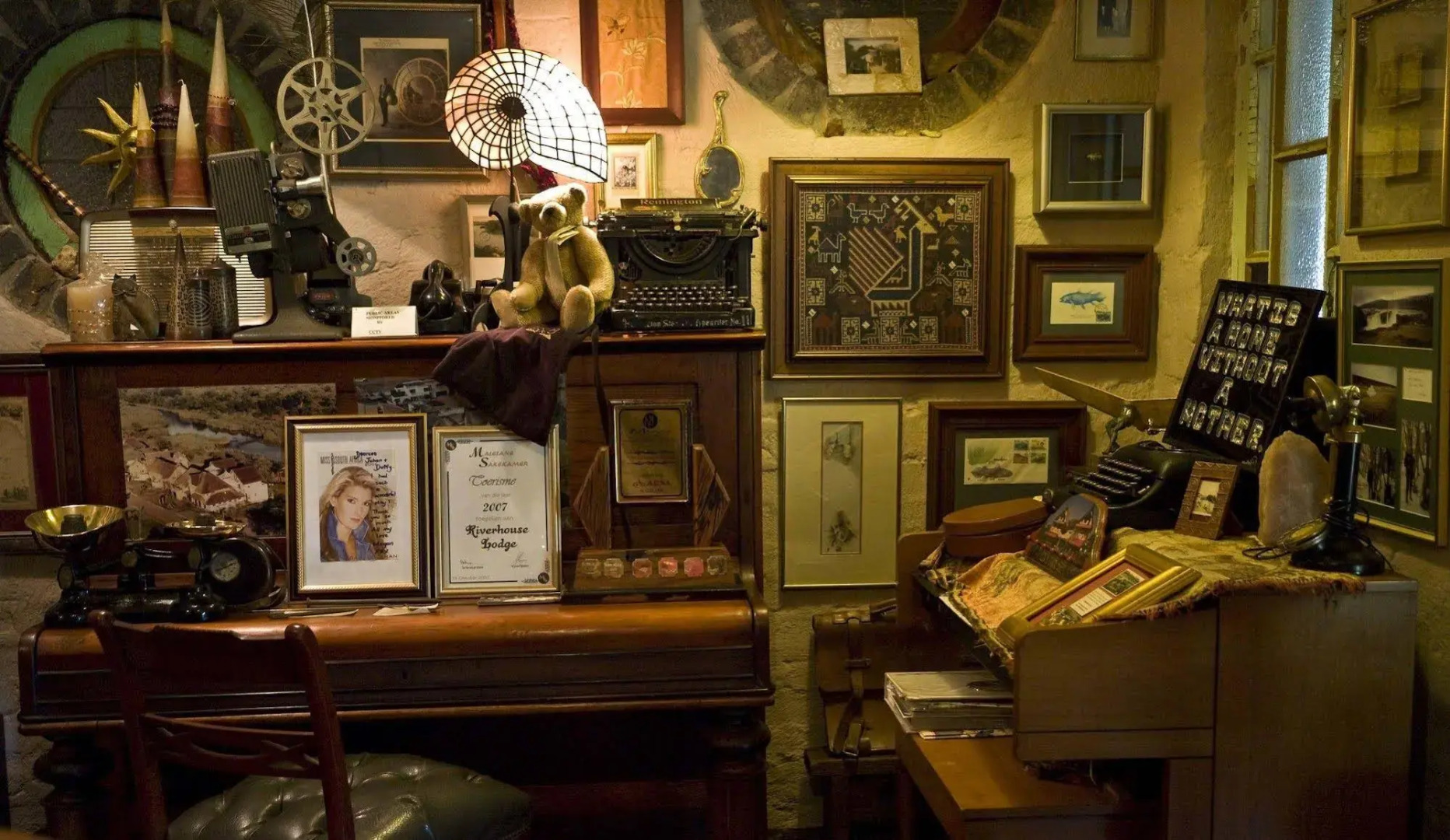 River House Bush and Safari Lodge