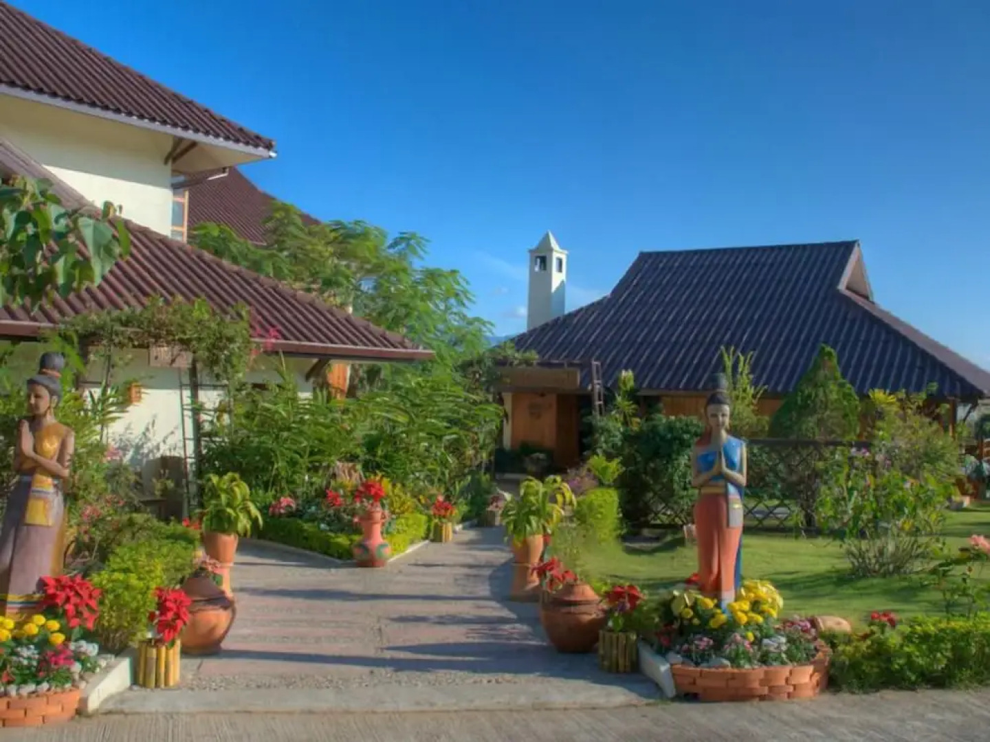 Maekok River Village Resort