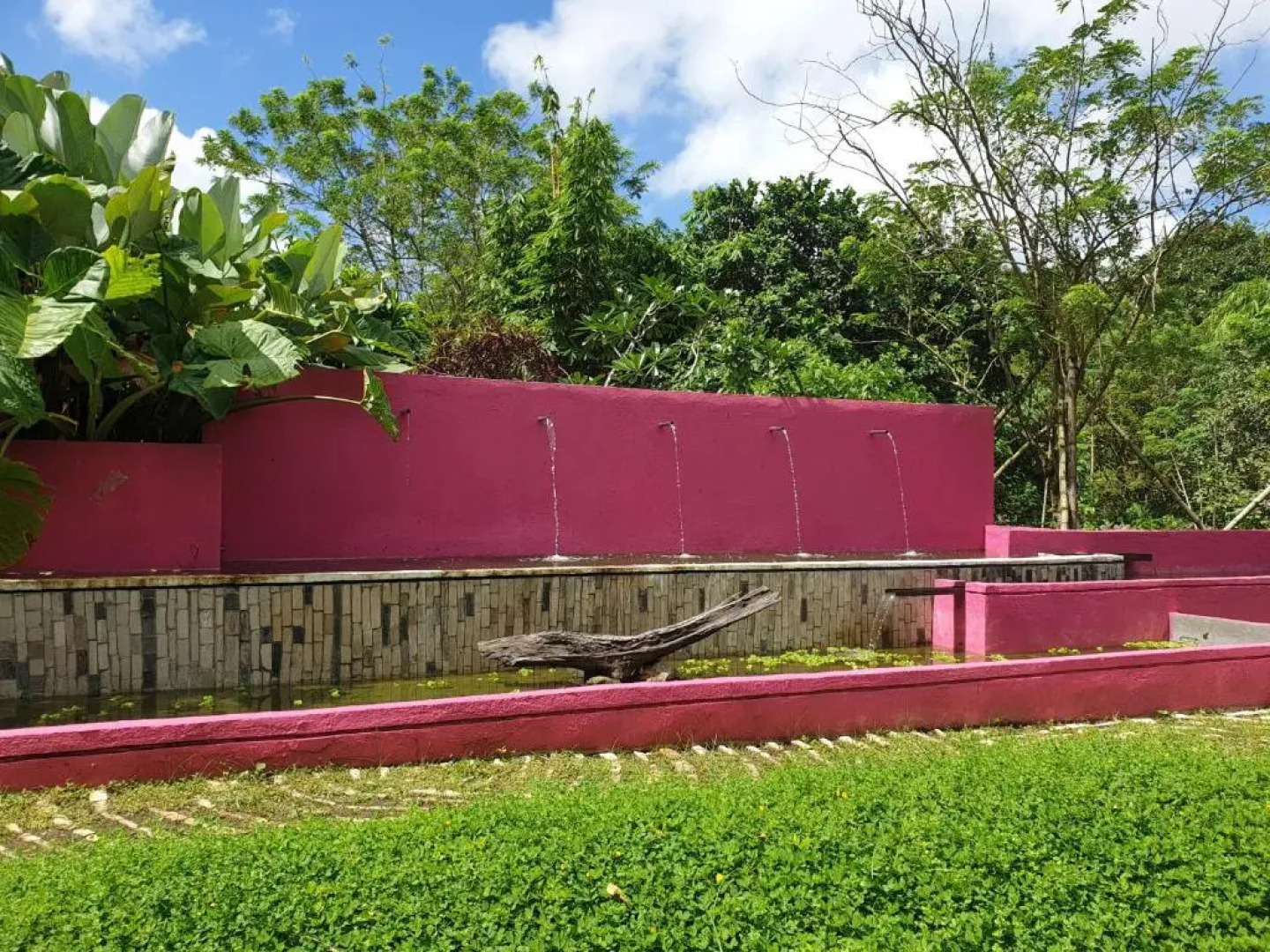 Maka-Kalinaw 4 Wabi-sabi Room, Spa bath