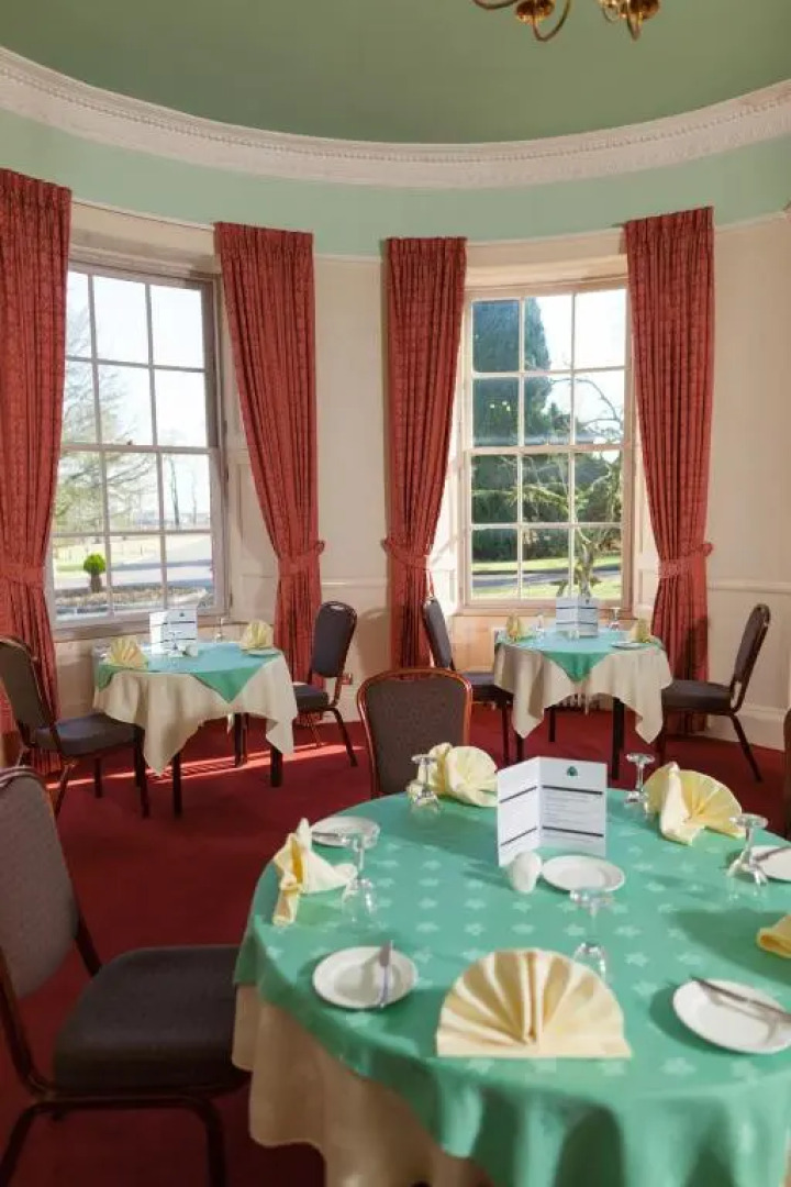 Woodland House Hotel