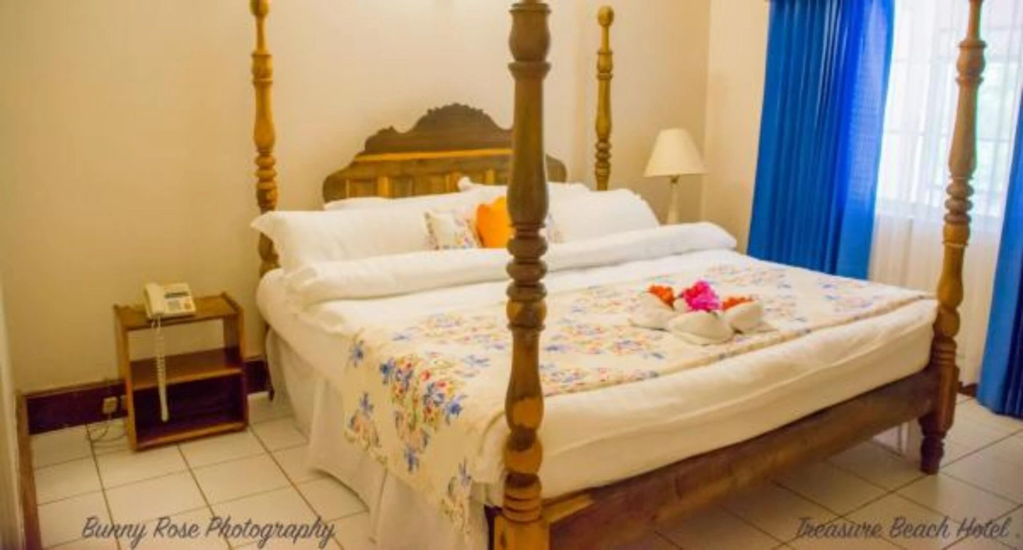 Treasure Beach Hotel