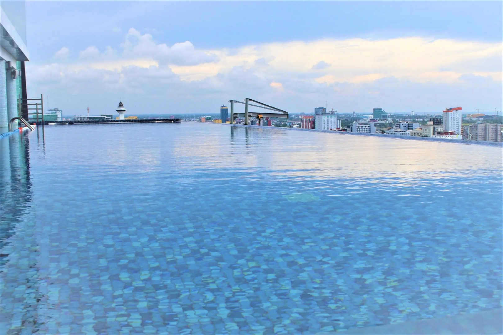 Karebosi Premier Makassar