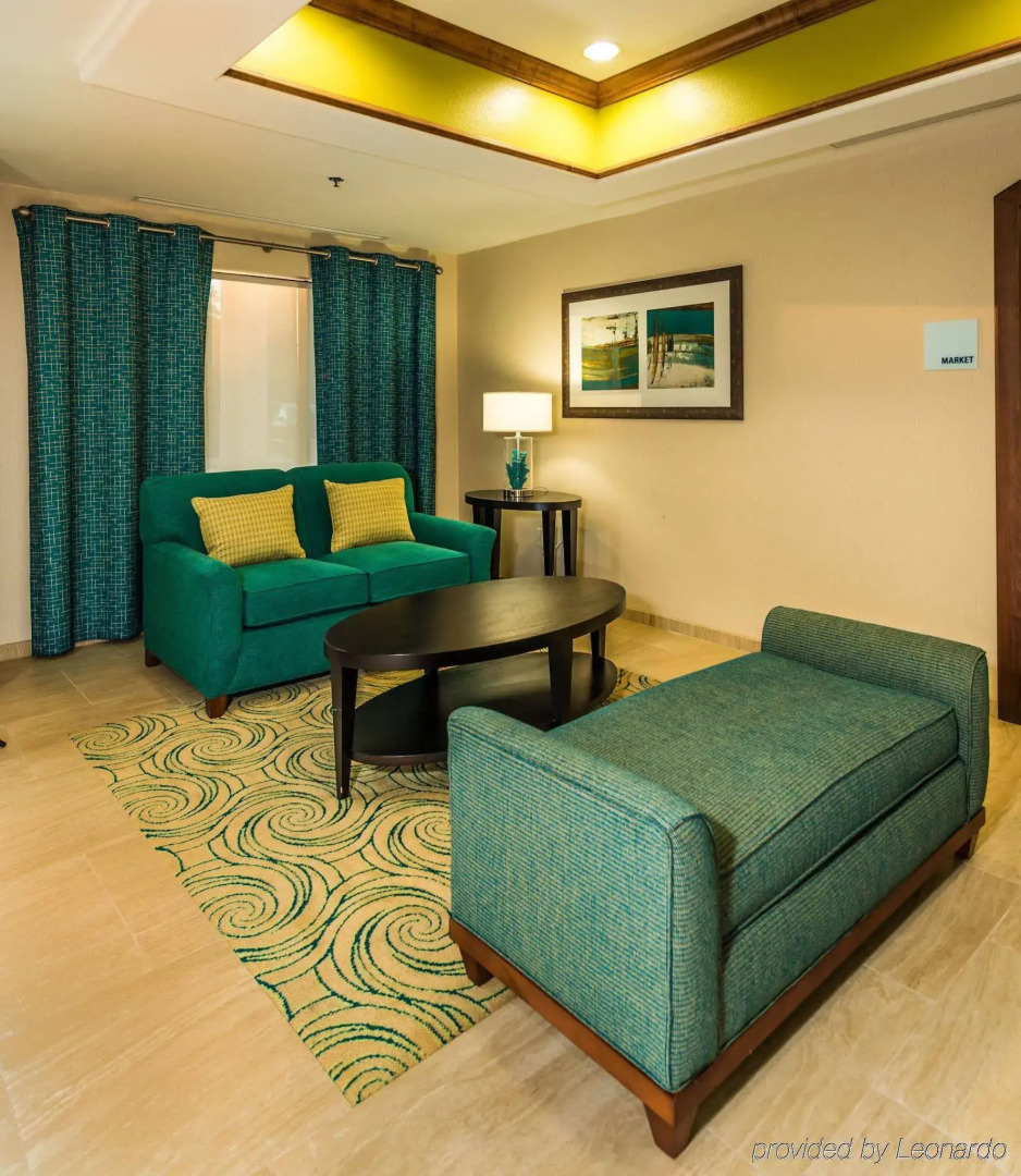 Holiday Inn Express Hotel & Suites Jacksonville-Blount Island