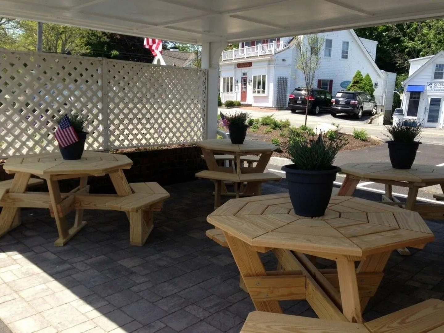 Craigville Beach Inn