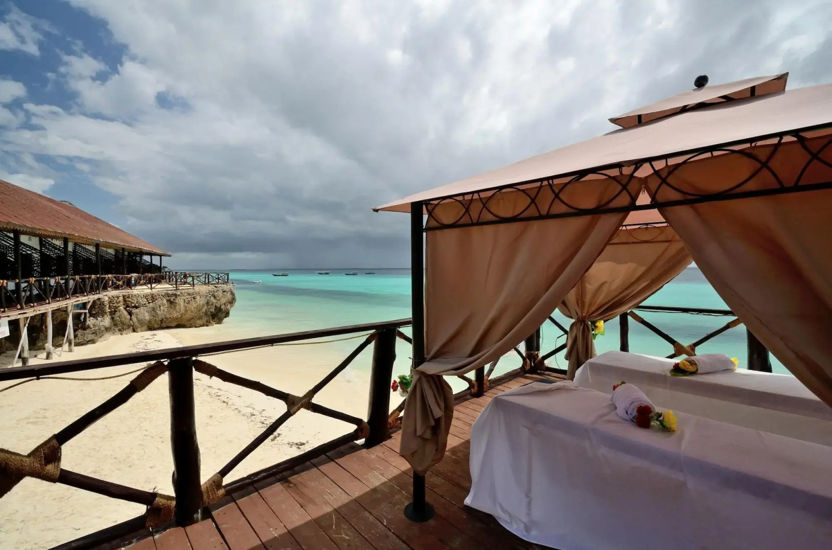 Amaan Beach Bungalows