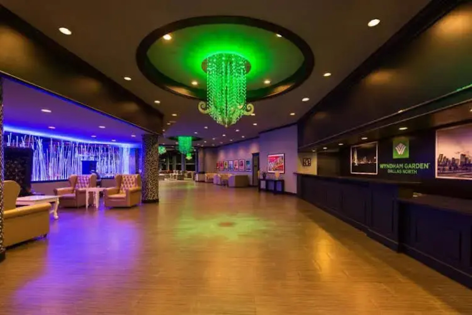 Holiday Inn Select North Dallas