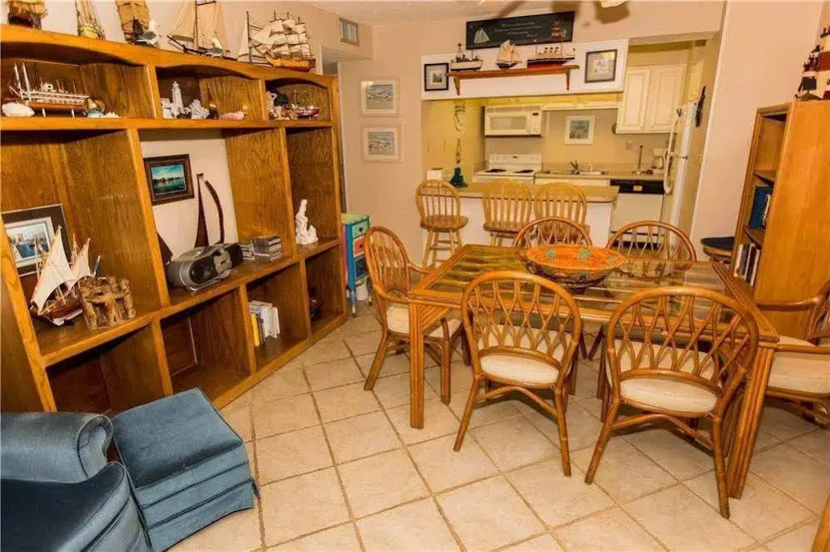 Jetty East Condominiums